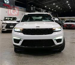 جیپ گراند شیرۆکی